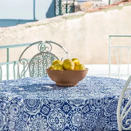 Bohemian Nest - Cheerful 2-bedroom With Pool 빌라 *