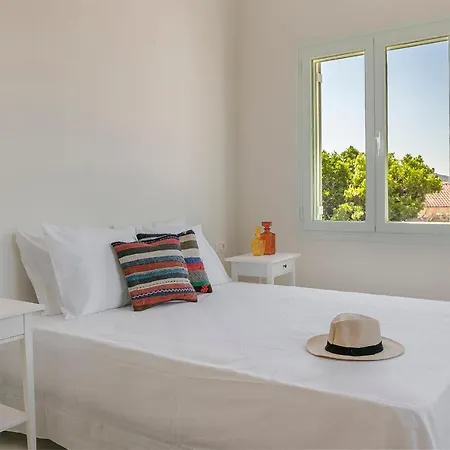 Bohemian Nest - Cheerful 2-bedroom With Pool * Dhavgata